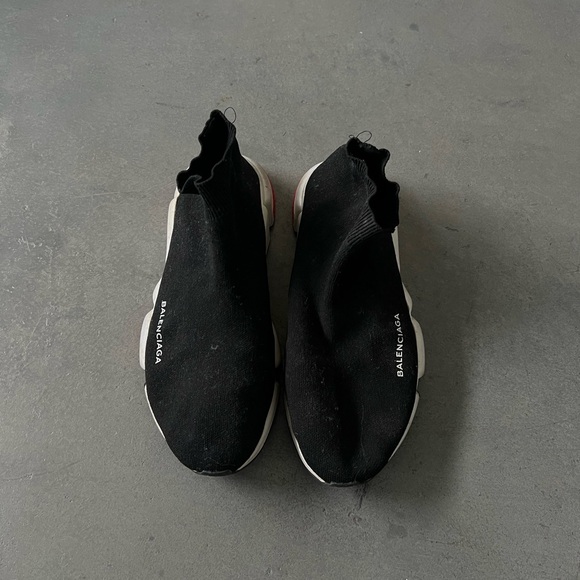 Men’s Balenciaga Speed Sneakers - Picture 1 of 5